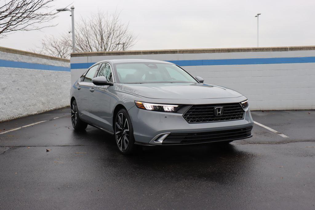 new 2025 Honda Accord Hybrid car, priced at $39,600