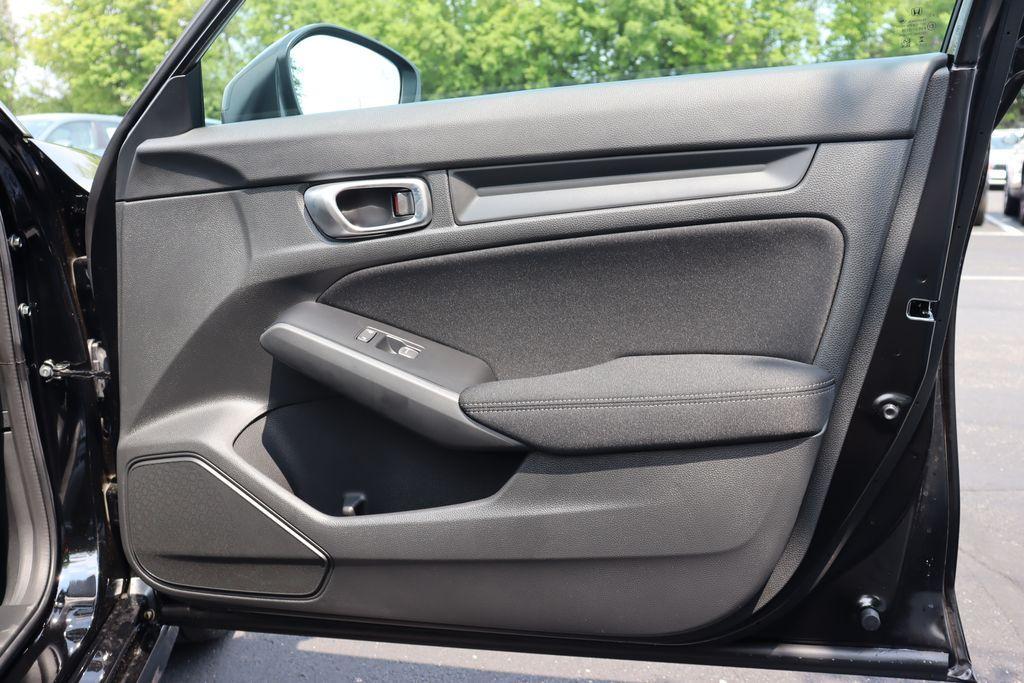 new 2025 Honda Civic car, priced at $27,600