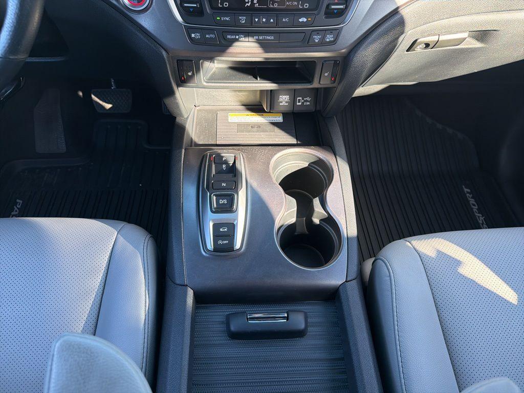 used 2022 Honda Passport car, priced at $29,793