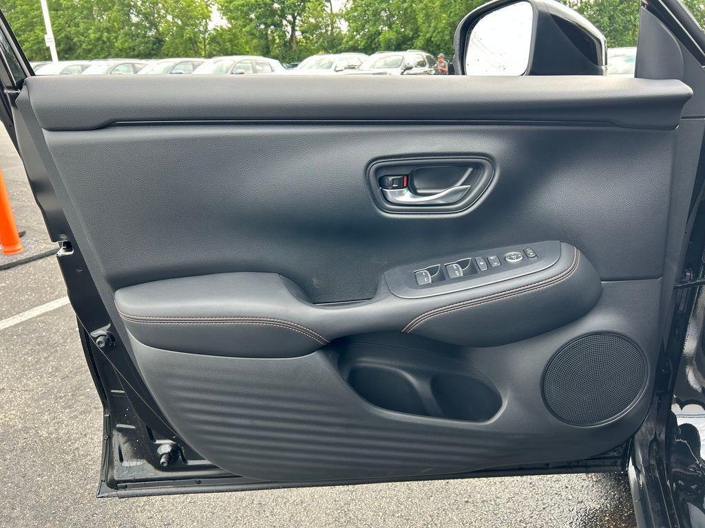 new 2026 Honda HR-V car