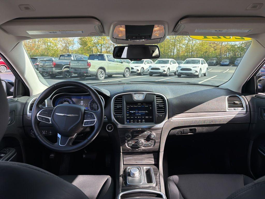 used 2021 Chrysler 300 car, priced at $23,491
