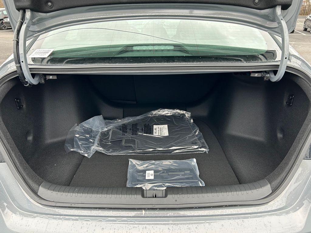 new 2025 Honda Accord Hybrid car, priced at $33,800