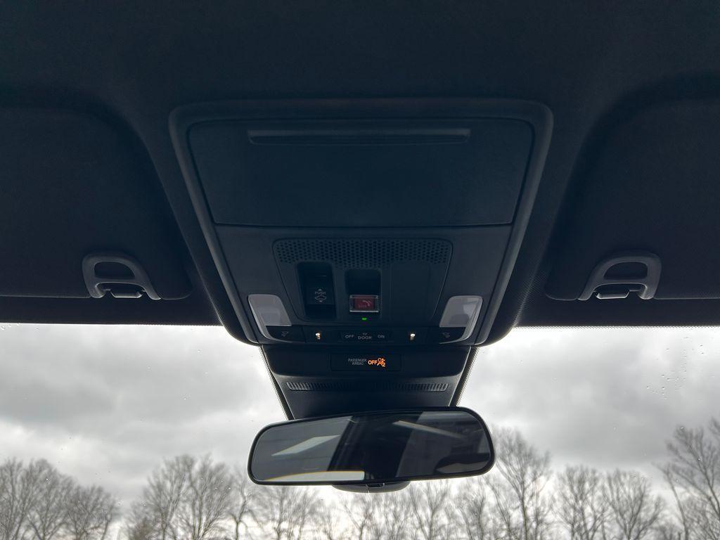 new 2025 Honda Accord Hybrid car, priced at $33,800