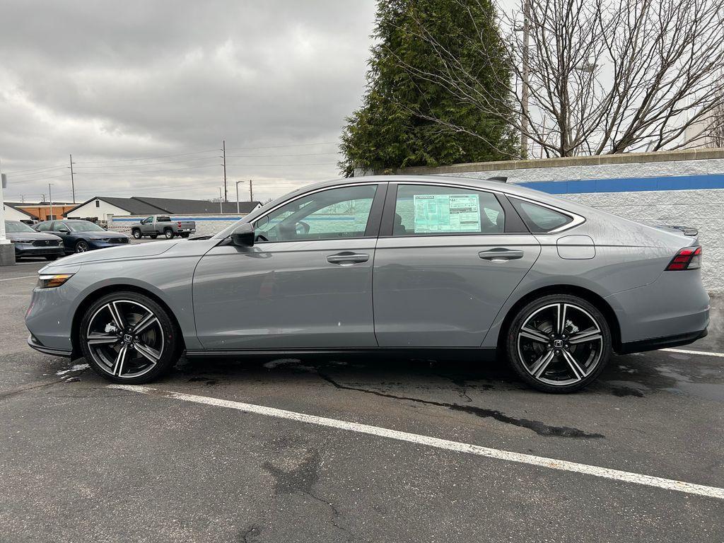 new 2025 Honda Accord Hybrid car, priced at $33,800