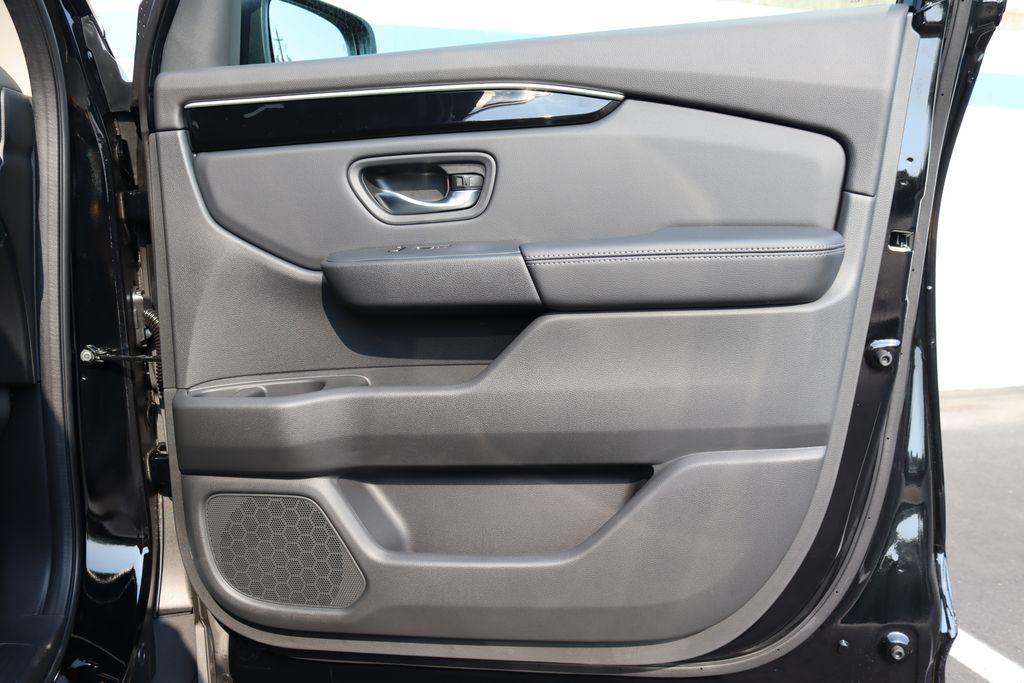 used 2025 Honda Pilot car, priced at $47,095