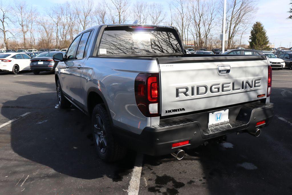 new 2025 Honda Ridgeline car, priced at $44,347