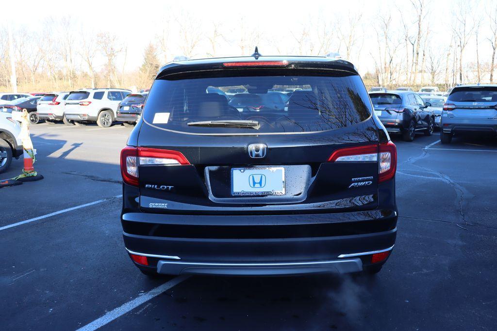 used 2022 Honda Pilot car, priced at $33,733