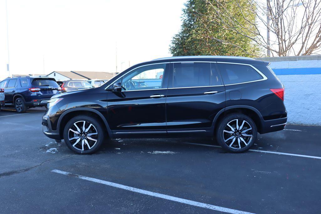 used 2022 Honda Pilot car, priced at $33,733