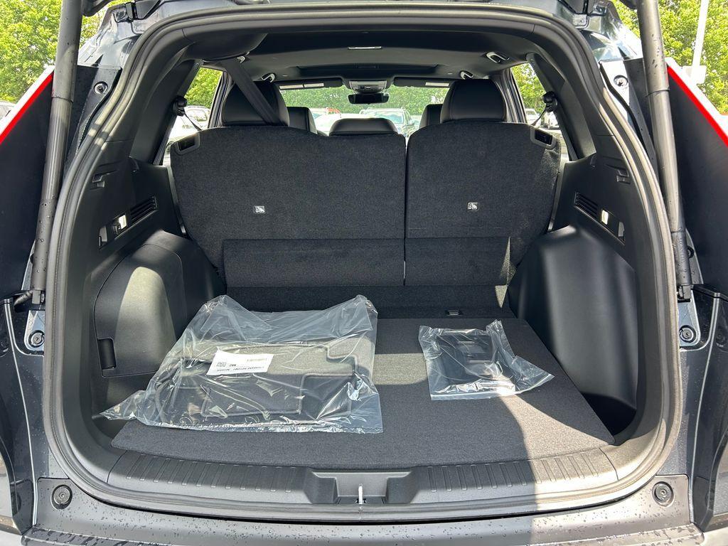 new 2026 Honda CR-V Hybrid car, priced at $39,890