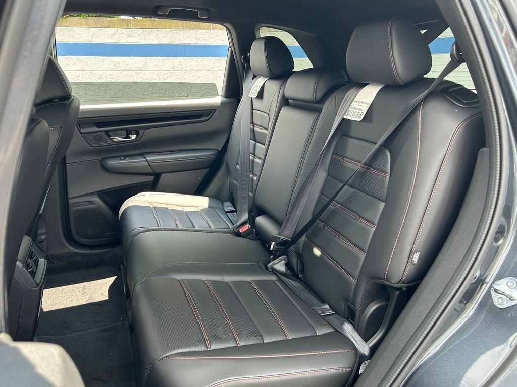new 2026 Honda CR-V Hybrid car, priced at $39,890
