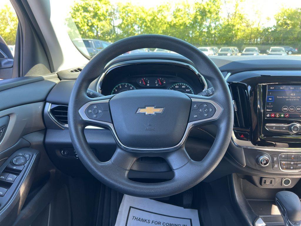 used 2021 Chevrolet Traverse car, priced at $19,293