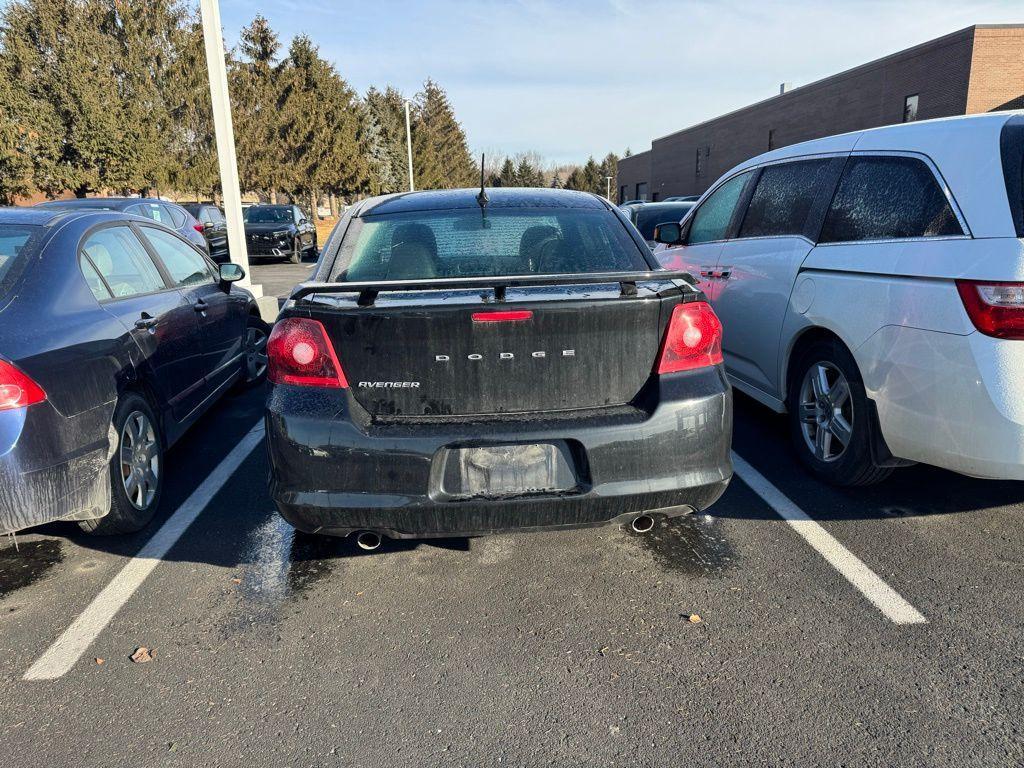 used 2014 Dodge Avenger car, priced at $5,991