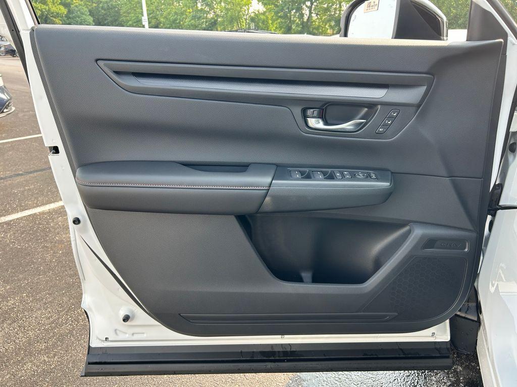 new 2026 Honda CR-V Hybrid car, priced at $40,290