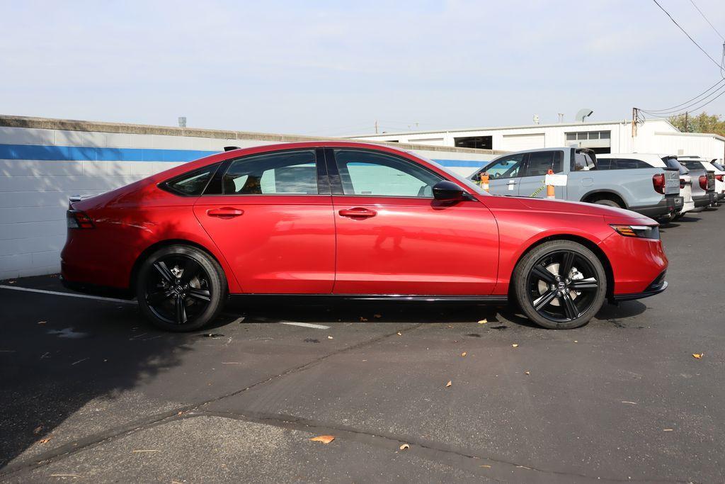 new 2025 Honda Accord Hybrid car, priced at $35,980