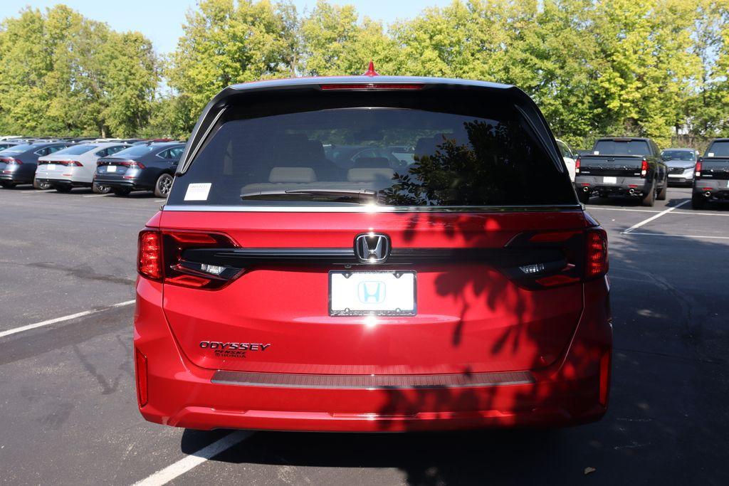 new 2026 Honda Odyssey car, priced at $42,164