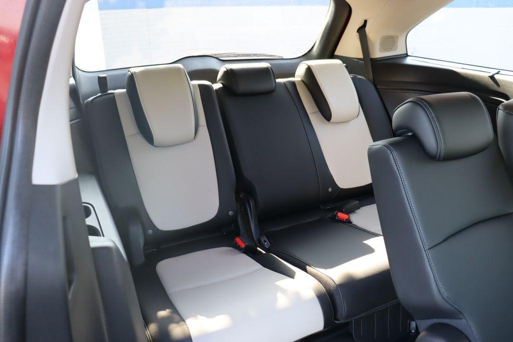 new 2025 Honda Odyssey car, priced at $50,595