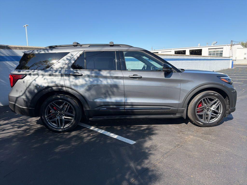 used 2025 Ford Explorer car, priced at $53,192