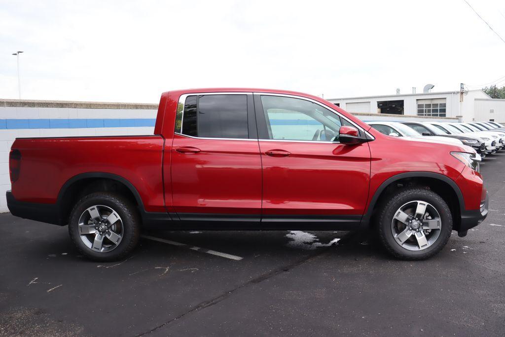 new 2025 Honda Ridgeline car, priced at $42,490