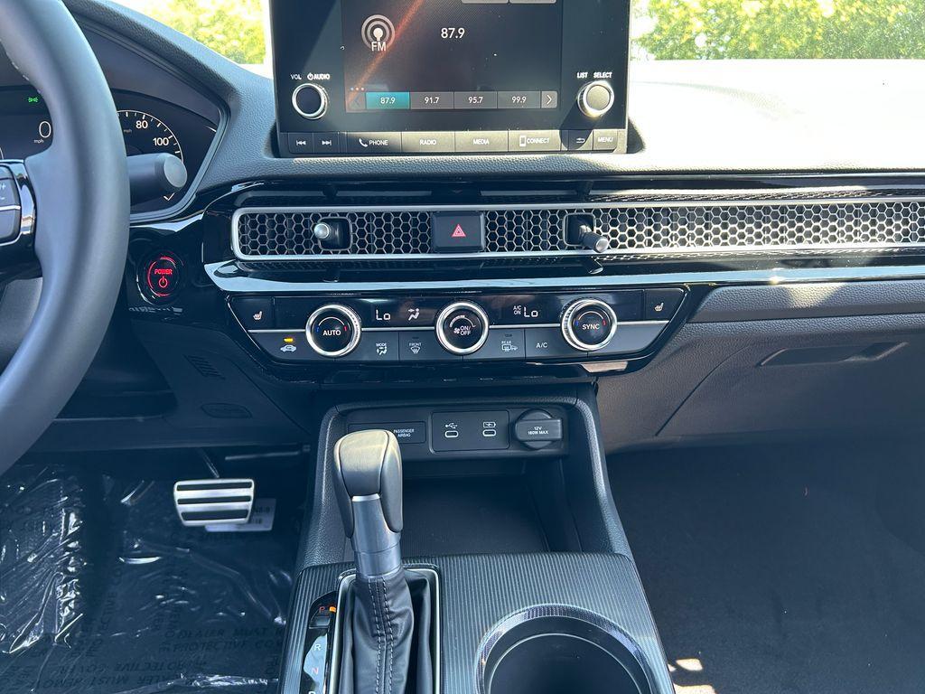 new 2026 Honda Civic Hybrid car, priced at $31,488