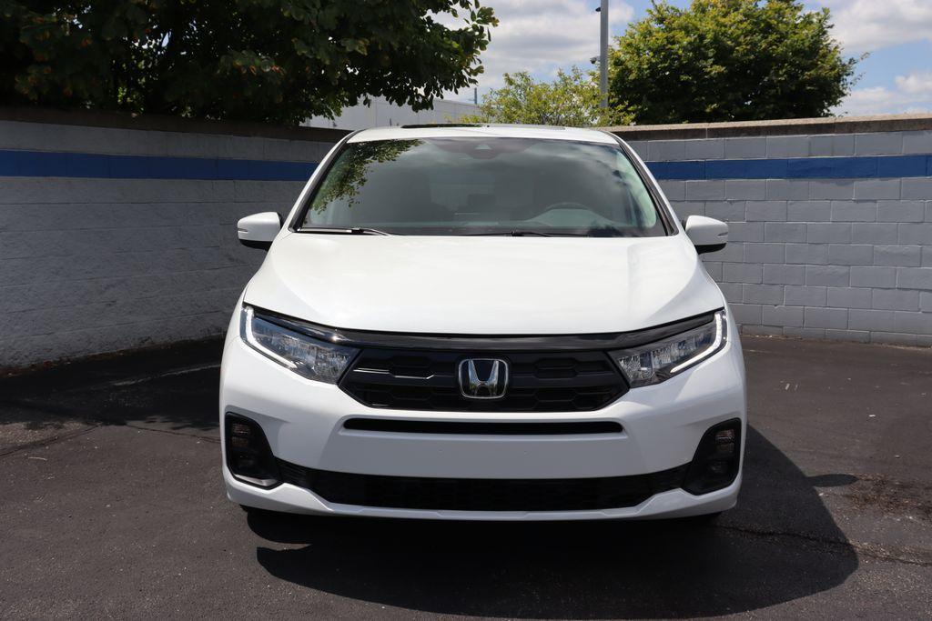 new 2025 Honda Odyssey car, priced at $42,270