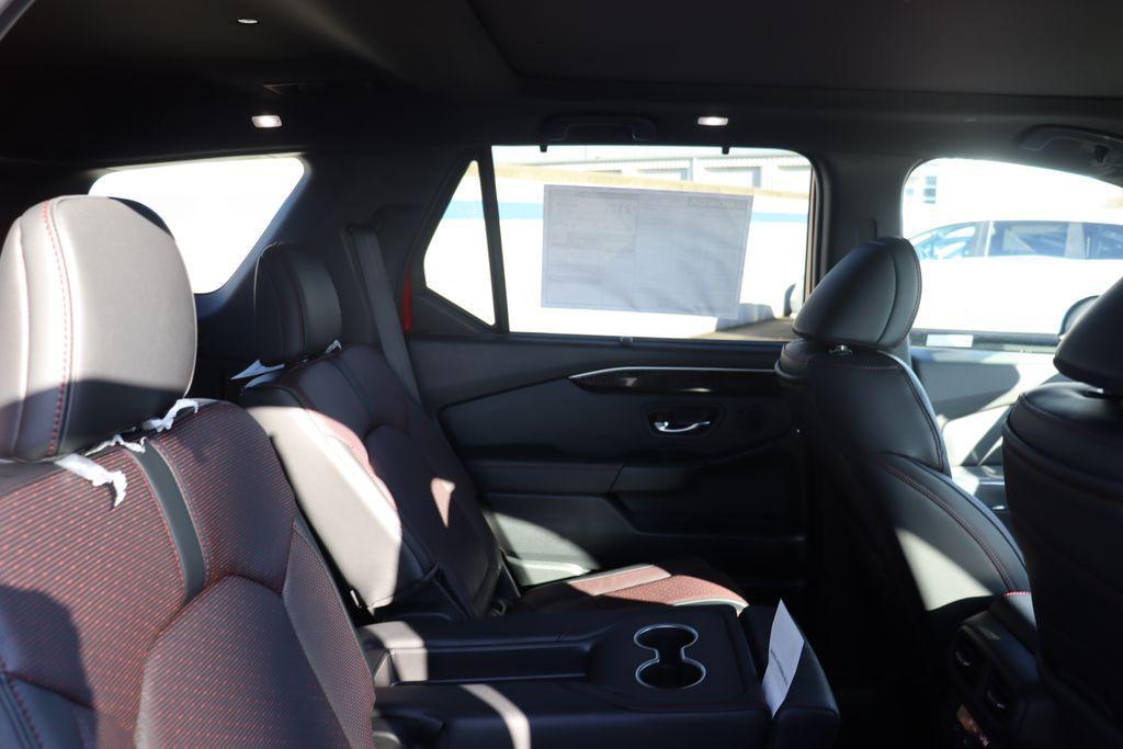 new 2025 Honda Pilot car, priced at $54,000