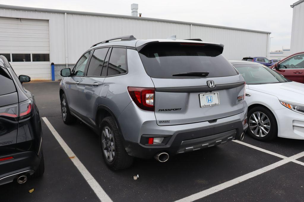 used 2023 Honda Passport car, priced at $36,402