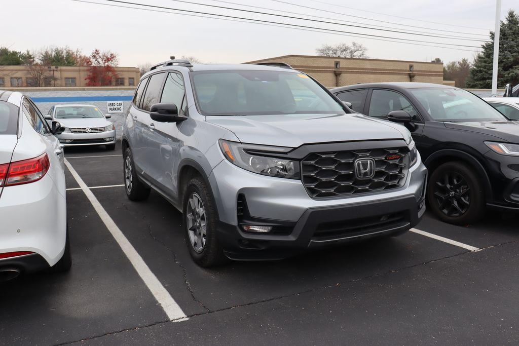 used 2023 Honda Passport car, priced at $36,402