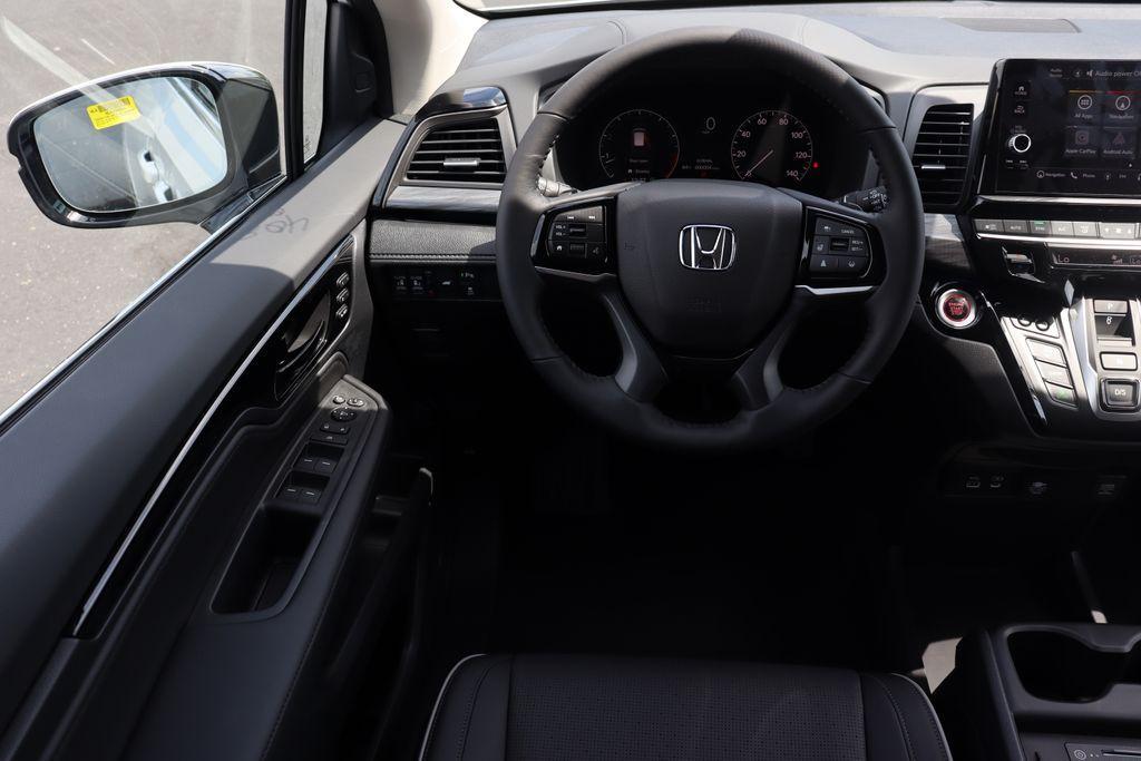 new 2026 Honda Odyssey car, priced at $50,645