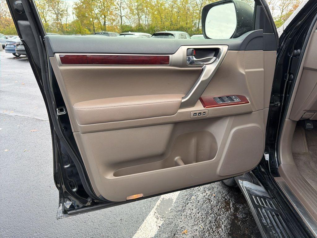 used 2016 Lexus GX 460 car, priced at $23,491