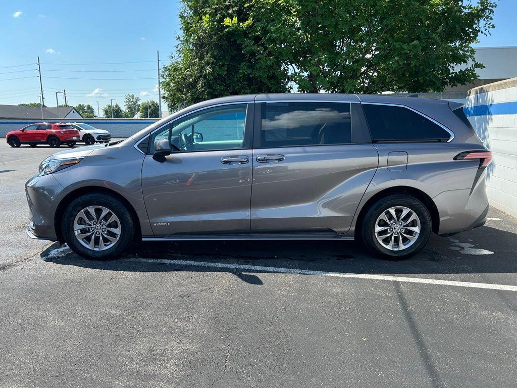 used 2021 Toyota Sienna car, priced at $29,992