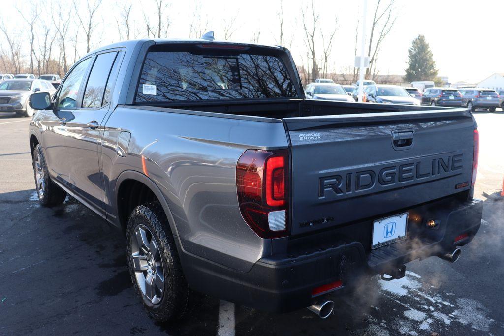 new 2025 Honda Ridgeline car, priced at $44,292