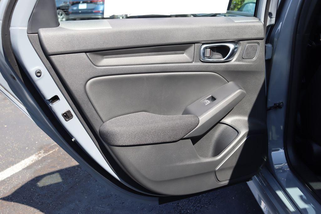 new 2026 Honda Civic Hybrid car, priced at $30,400