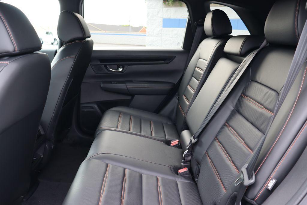 new 2025 Honda CR-V Hybrid car, priced at $40,250