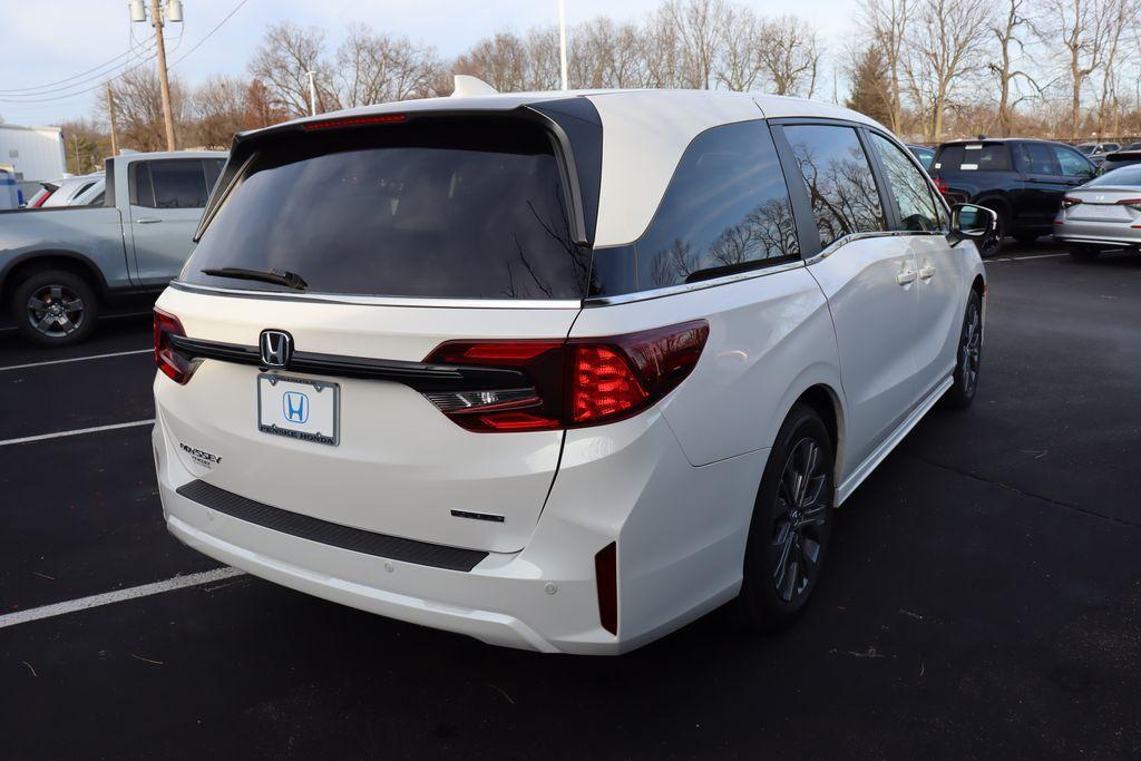 used 2025 Honda Odyssey car, priced at $47,491