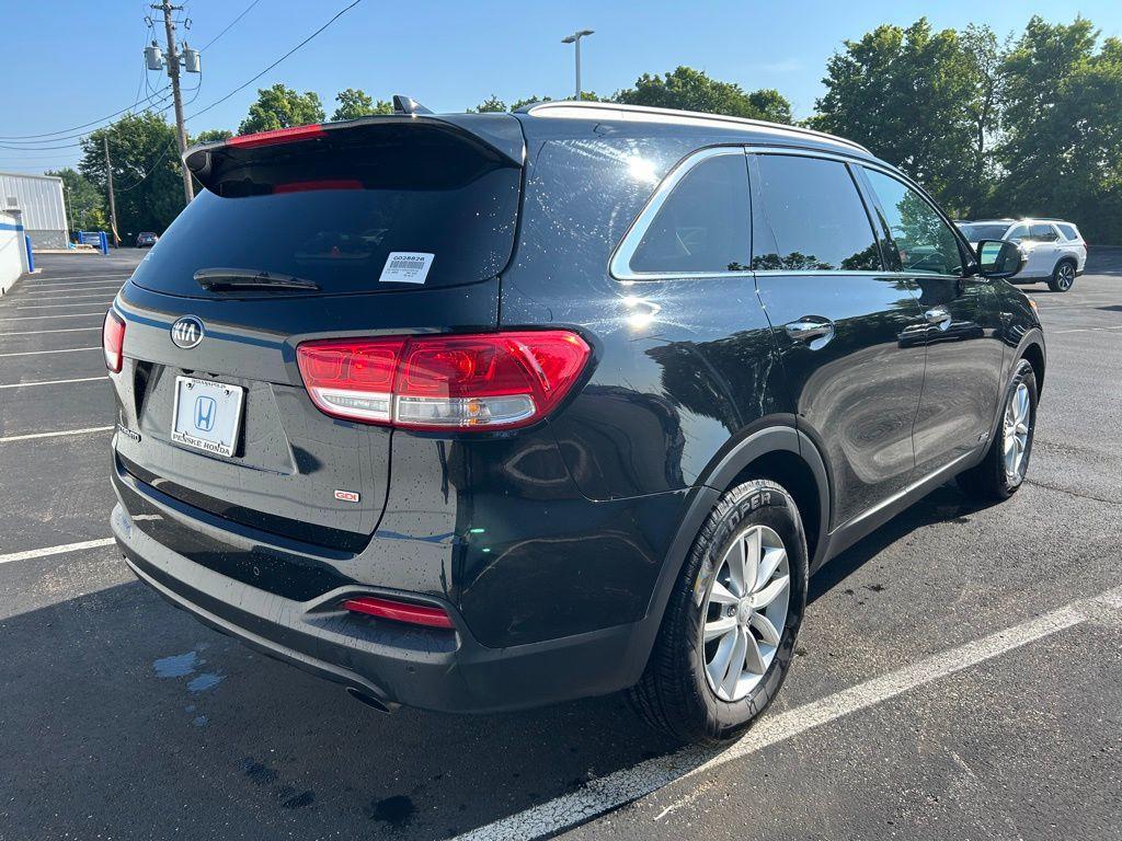 used 2016 Kia Sorento car, priced at $9,292
