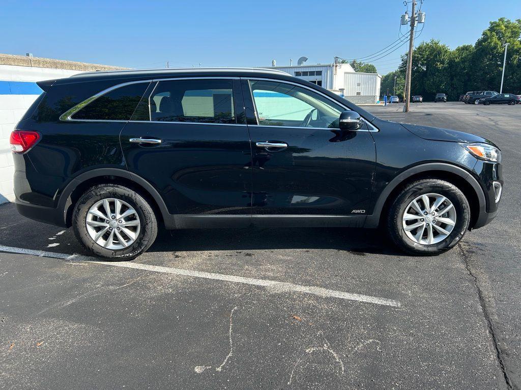 used 2016 Kia Sorento car, priced at $9,292