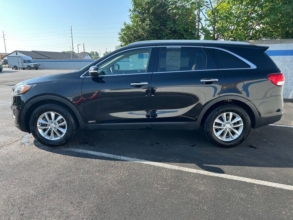 used 2016 Kia Sorento car, priced at $9,292