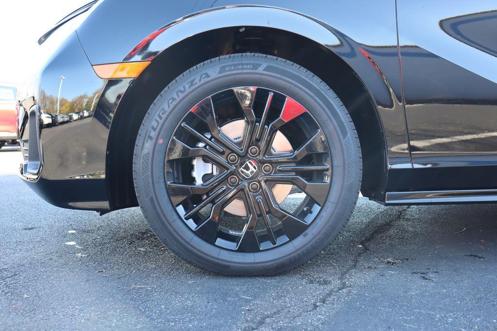 new 2026 Honda Odyssey car, priced at $43,985