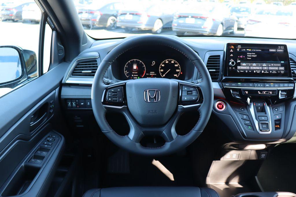 new 2026 Honda Odyssey car, priced at $43,985