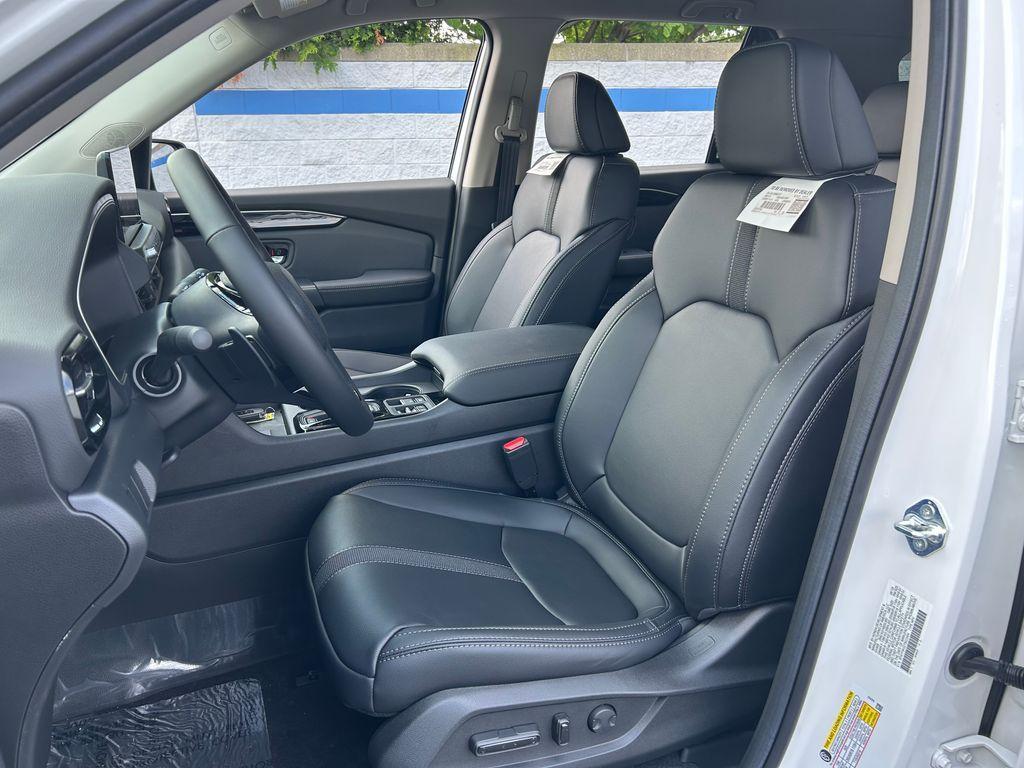 new 2026 Honda Passport car, priced at $45,610