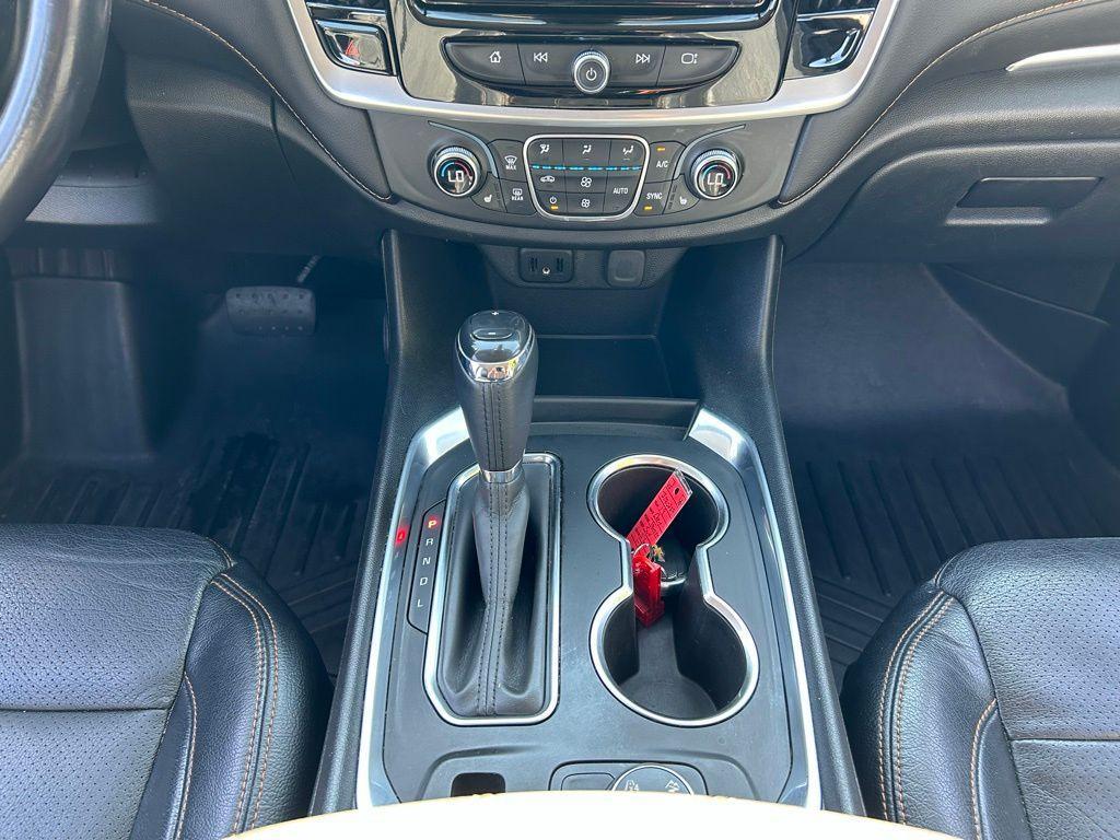 used 2019 Chevrolet Traverse car, priced at $13,491