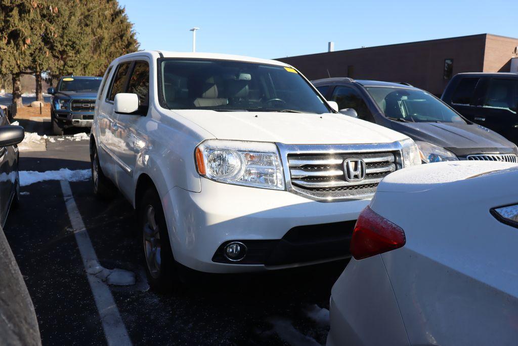 used 2015 Honda Pilot car, priced at $15,491