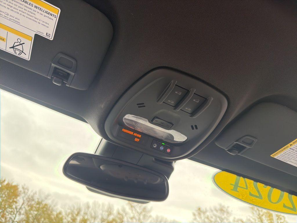 used 2024 Buick Envista car, priced at $26,995