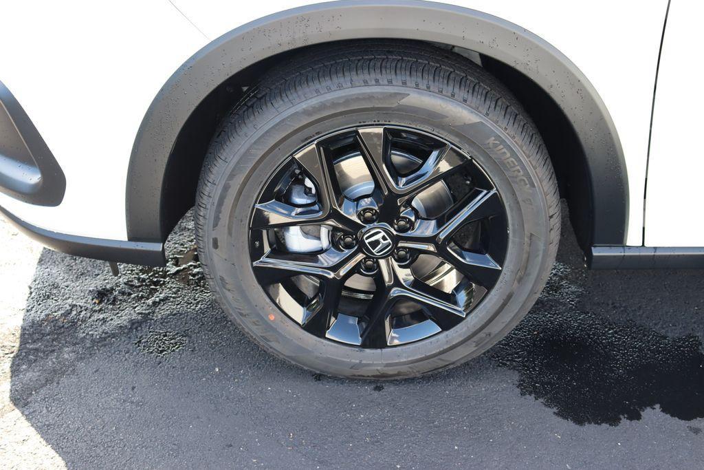 new 2025 Honda HR-V car, priced at $29,850