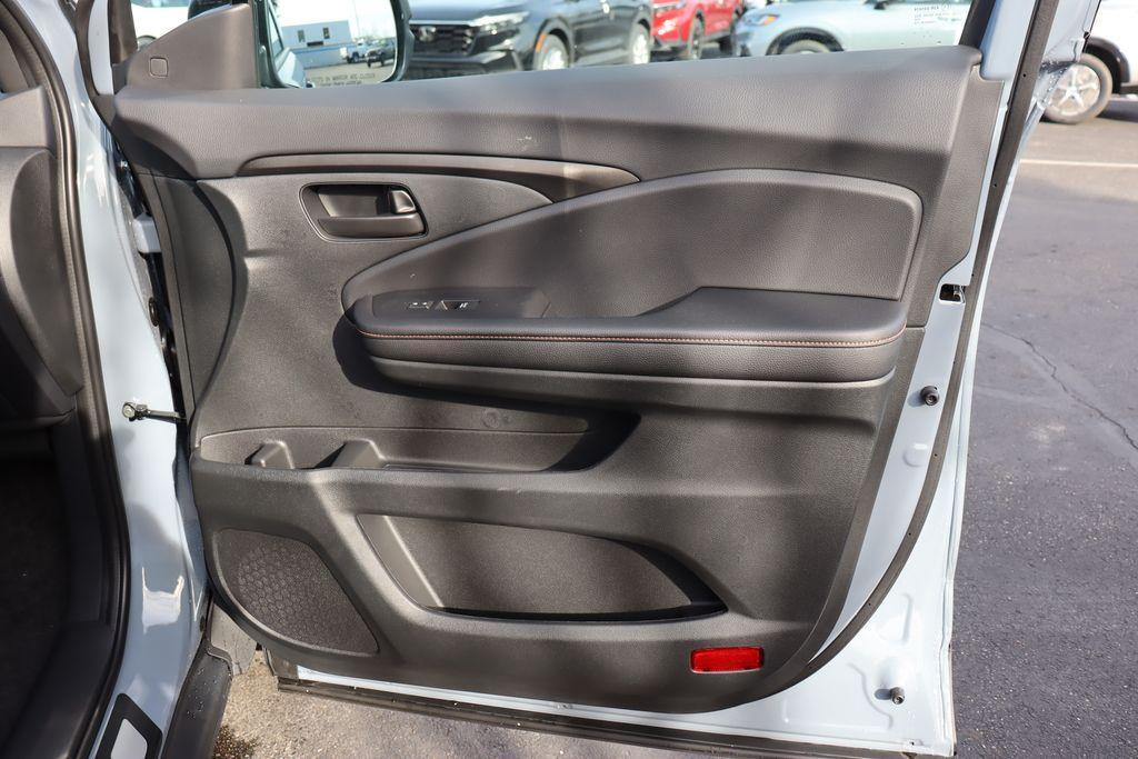 new 2026 Honda Ridgeline car, priced at $44,978