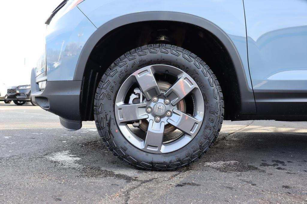 new 2026 Honda Ridgeline car, priced at $44,978