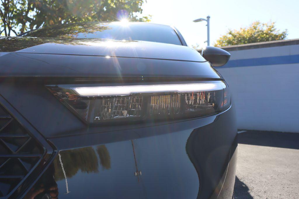 new 2025 Honda Accord Hybrid car, priced at $34,831