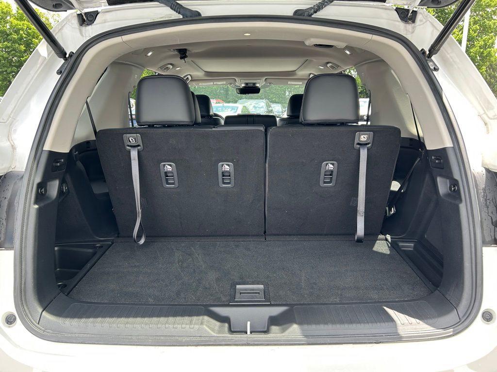 used 2023 Honda Pilot car, priced at $40,491