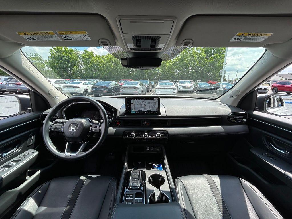 used 2023 Honda Pilot car, priced at $40,491