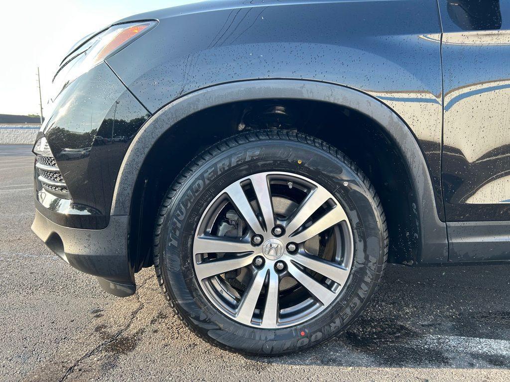 used 2017 Honda Pilot car, priced at $19,991
